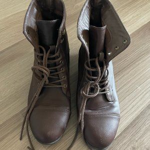 Forever 21 Faux Leather Ankle Boots, Size 8.5, Brown